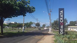 Archivo:Distrito Industrial, Franca (SP), Brazil