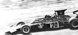 Archivo:Emerson Fittipaldi 1972 Austrian GP