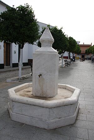 Archivo:Fuente del Reloj 1