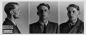 Gestapo photos of Christoph Probst taken after his capture on February 20, 1943.jpg
