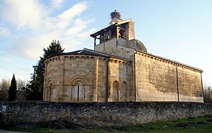 Archivo:Iglesia de Cobos de Fuentidueña