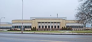 Archivo:Lincoln Plant Remains Detroit MI B