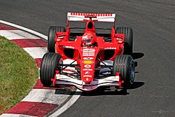 Archivo:Michael Schumacher Canada 2006