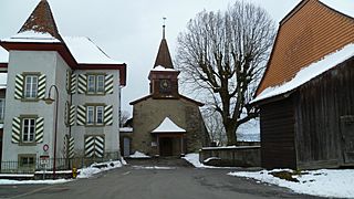 Morrens church and Davel house.JPG