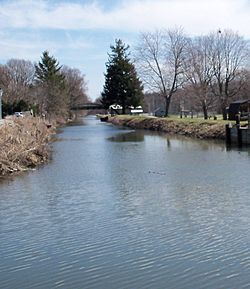 Ohio-Erie Canal in Canal Fulton.JPG
