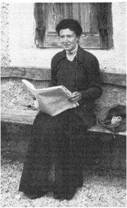 Photo of Agnes Arber 1911.png