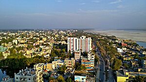Archivo:Rajshahi city (3)