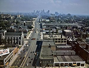 Archivo:Woodward Ave Detroit 1942