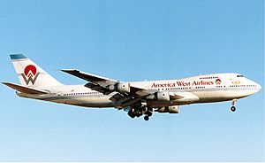 Archivo:America West Boeing 747-200 Maiwald-1