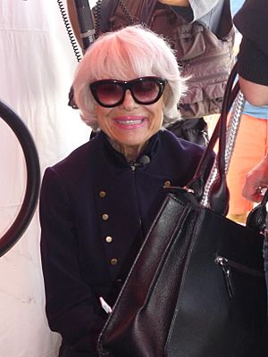 Archivo:Carol Channing