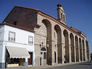 Archivo:Convento Concepcionistas Hinojosa