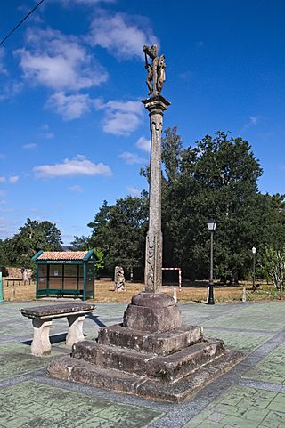 Cruceiro - Ortoño - Ames - Galicia - 01.jpg