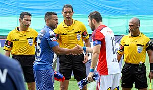 Archivo:EMELEC-UNIVERSIDAD DE CHILE (17053529639)