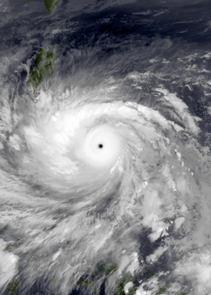 Archivo:Haiyan 2013-11-07 1345Z (alternate, borderless)