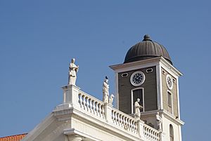 Iglesia, casco histórico de Puerto Cabello 2.JPG