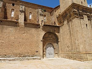 Archivo:Iglesia parroquial de Santa María Magdalena (Tronchón, Teruel)