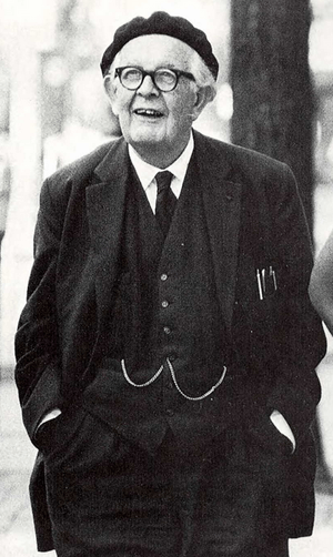 Archivo:Jean Piaget in Ann Arbor