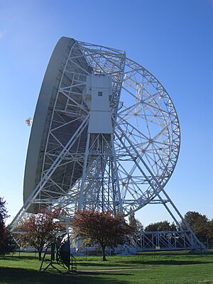 Archivo:Lovell Telescope 1