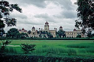 Archivo:Lucknowuniversity