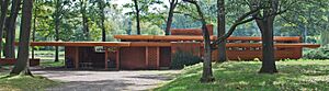 Archivo:Melvyn Maxwell and Sara Stein Smith House Bloomfield TwpMI B