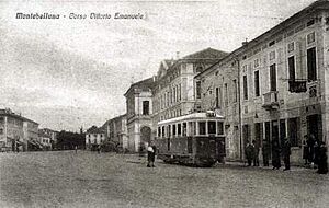 Archivo:Montebelluna - Corso Vittorio Emanuele