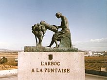 Monument a la Puntaire de l'Arboç 2005.jpg