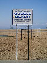 Archivo:Muscle Beach sign