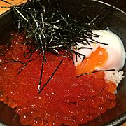 Ontama Ikura Gohan (poached egg over rice with salmon roe) (15442568970)