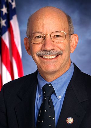 Peter DeFazio, official Congressional photo portrait.jpg