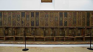 Archivo:Sitiales del coro del Monasterio de Santa Clara (Moguer)