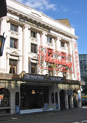 Archivo:StMartins theatre London2