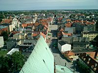 Archivo:Vista panoramica desde la catedral de Gniezno-Polonia0036