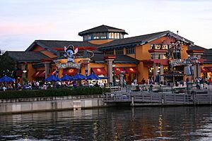 Archivo:World of Disney (2307573262)