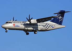 Archivo:ATR ATR-42-500, SkyTeam (CSA - Czech Airlines) AN1613958