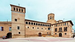Archivo:Ambel - Palacio de los Hospitalarios