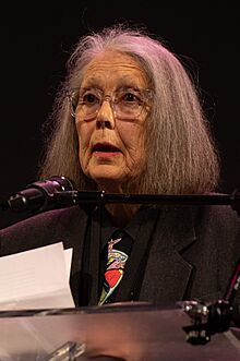 Anne Carson, poet, at the 2024 National Book Awards finalist reading 0 (cropped).jpg
