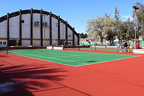 Archivo:Cancha de Tenis en la Unidad Deportiva de Nogales
