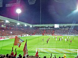 Archivo:Clp 20090708 Alte Försterei Eröffnungsspiel 3