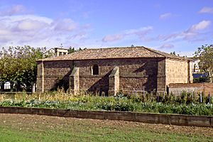 Archivo:Ermita de San Pantaleon-2017160