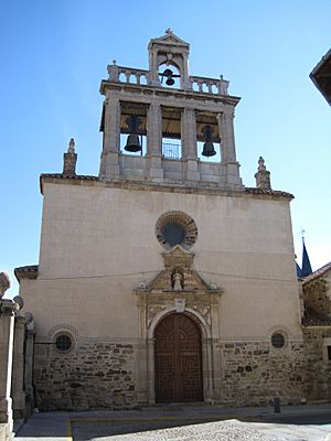 Archivo:Iglesia de Santa Marta