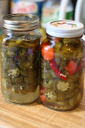 Archivo:Pickle peppers