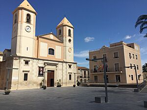 Archivo:Plaza constitucion villanueva