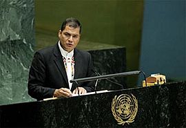 Archivo:Presidente del Ecuador, Rafael Correa, dicta conferencia sobre crisis financiera en ONU (3663131682)