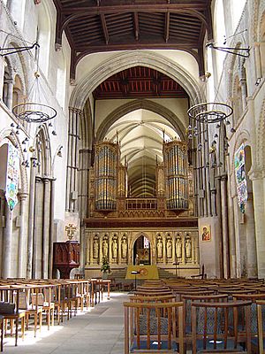 Archivo:Rochester cathedral interior