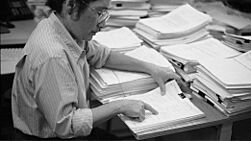 Archivo:ScientificReview