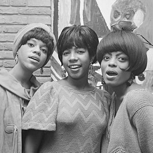 Archivo:The Supremes (1965)