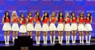 180820 Loona at their debut showcase (1).png