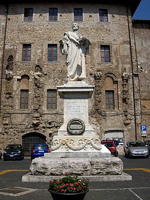 Archivo:2012-09-07 Statua G.P. da Palestrina