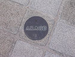 Archivo:Arago medallion Paris