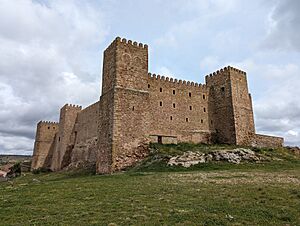 Archivo:Castillo de Sigüenza 02